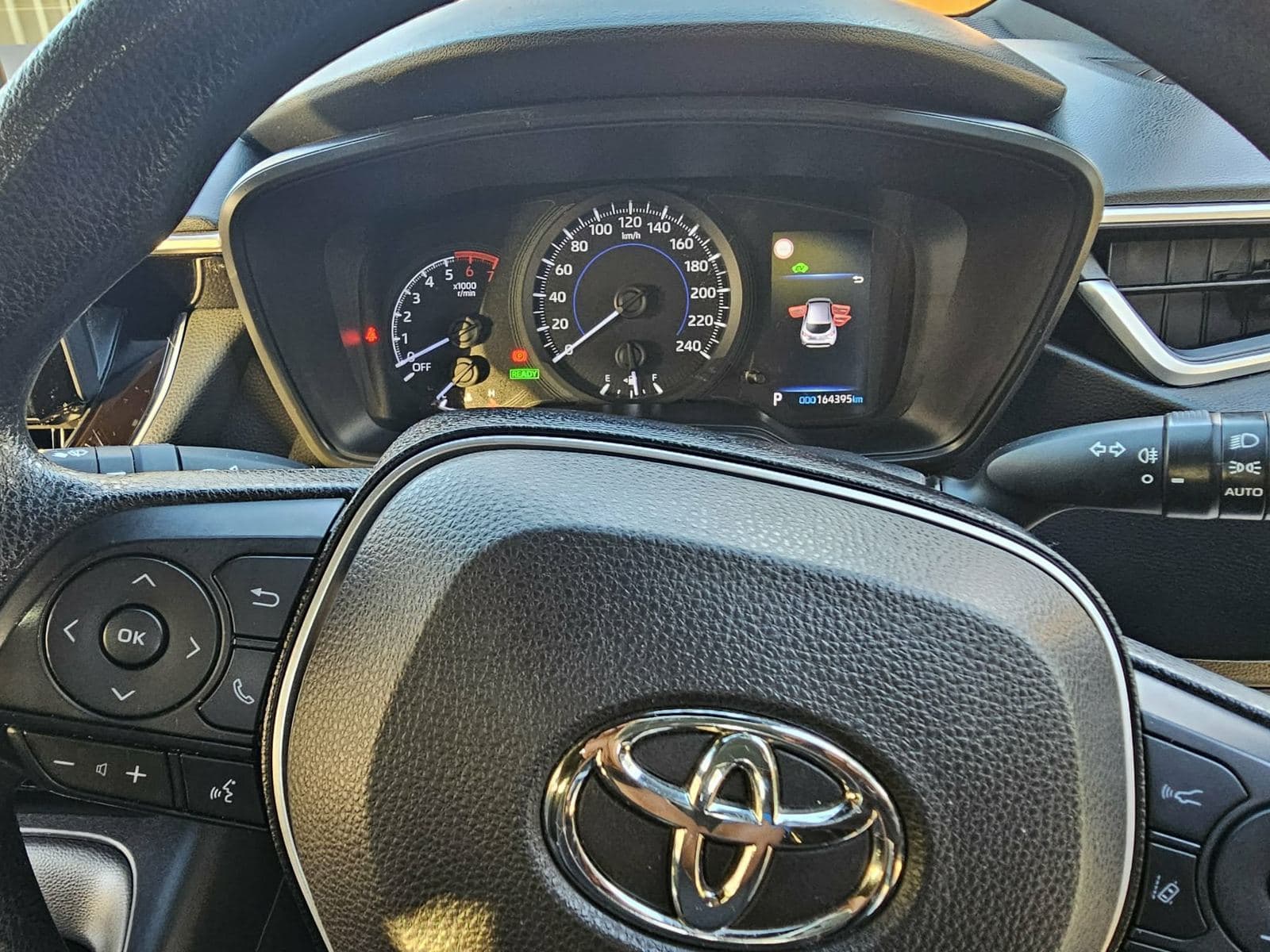 Detailed Toyota steering wheel and dash