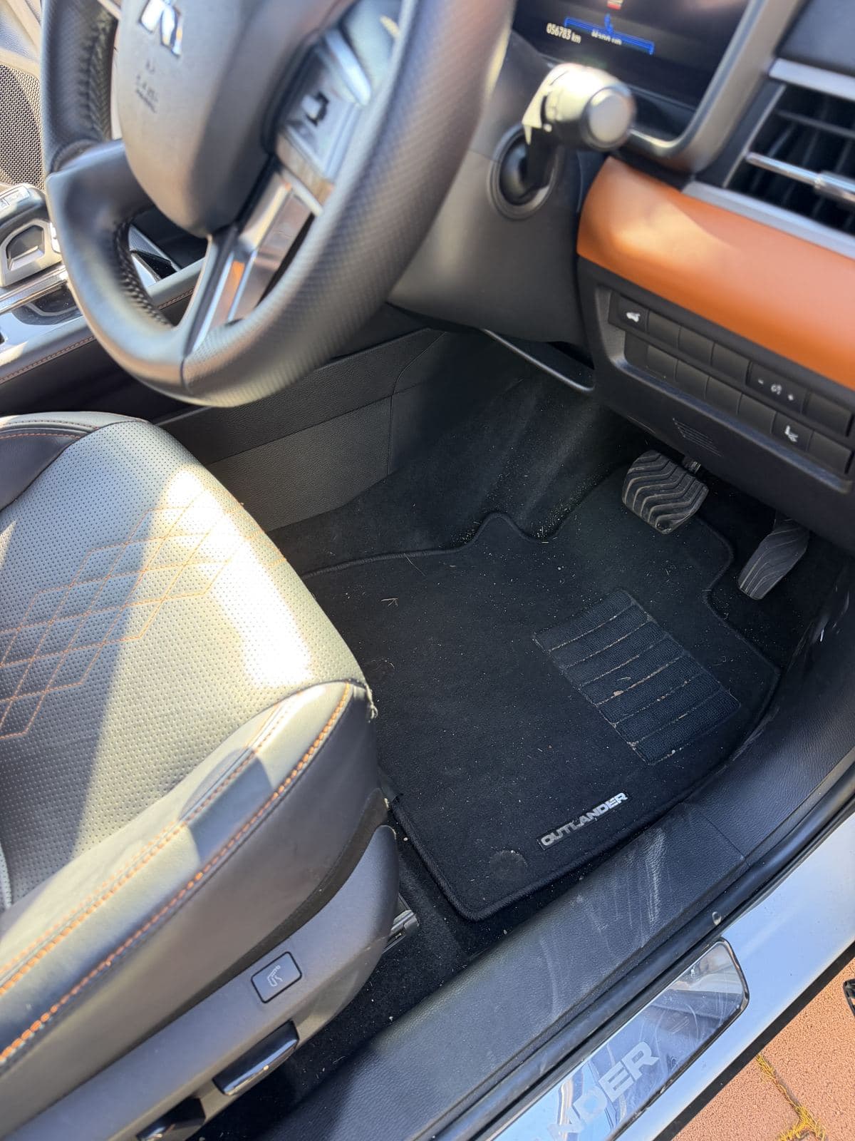 Driver's footwell and seat after interior detail