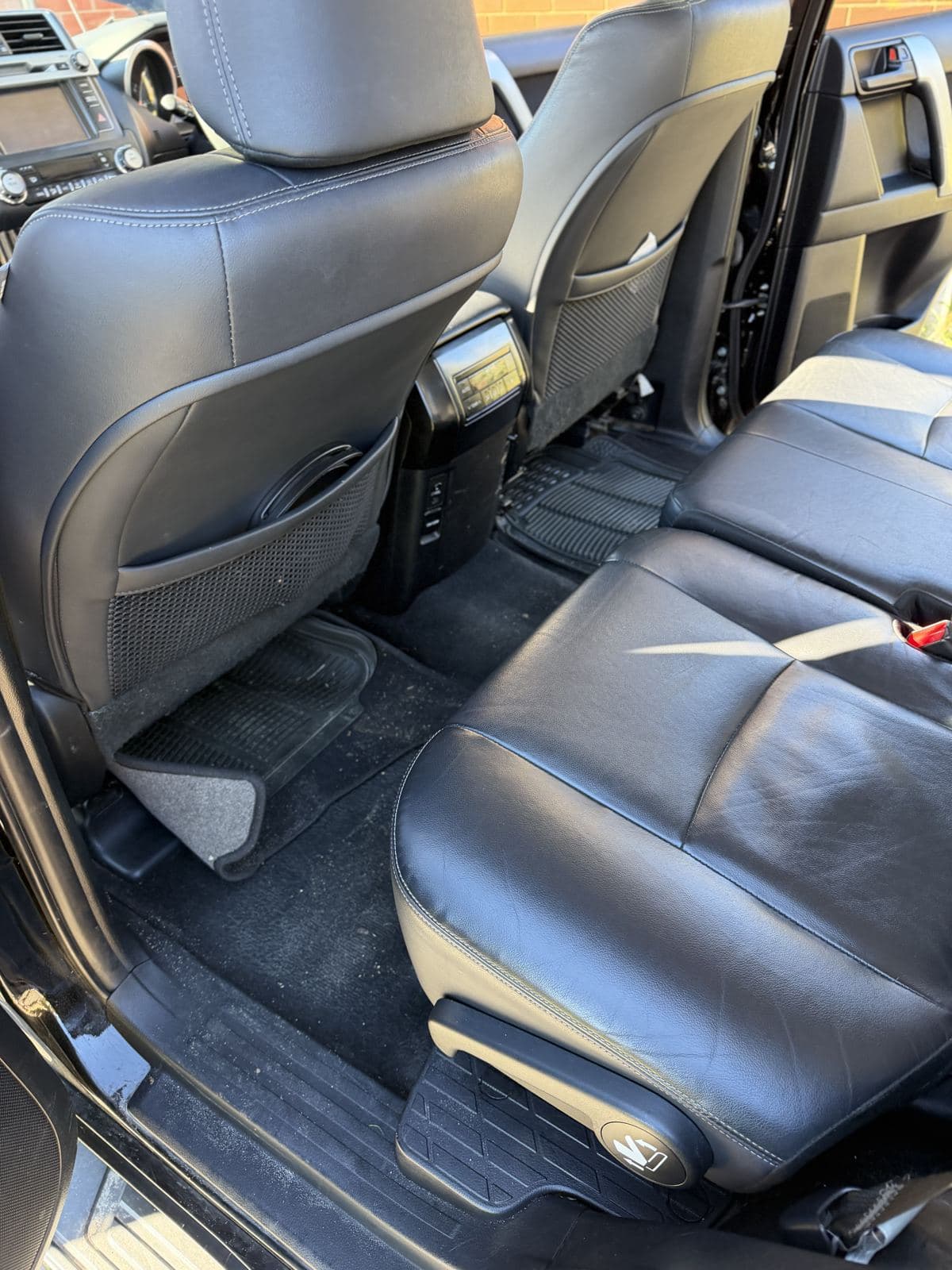 Prado rear leather seats detailed